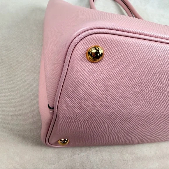 Prada Pink Saffiano Leather Tote Bag Gold Hardware Made in Italy - Picture 13 of 17